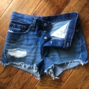 Levi’s 501 jean shorts